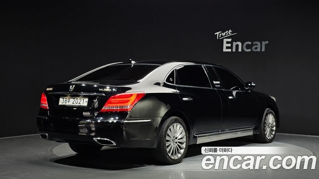 Hyundai Equus 2010 — photo 2