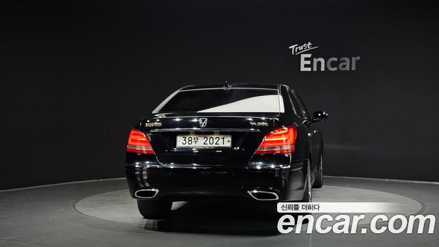Hyundai Equus 2010 — photo 4
