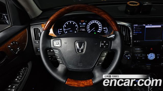 Hyundai Equus 2010 — photo 15