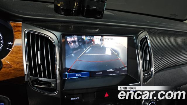 Hyundai Equus 2010 — photo 17