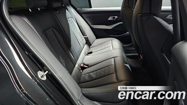 BMW M3 2025 — photo 18