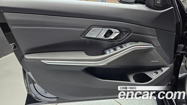 BMW M3 2025 — photo 14