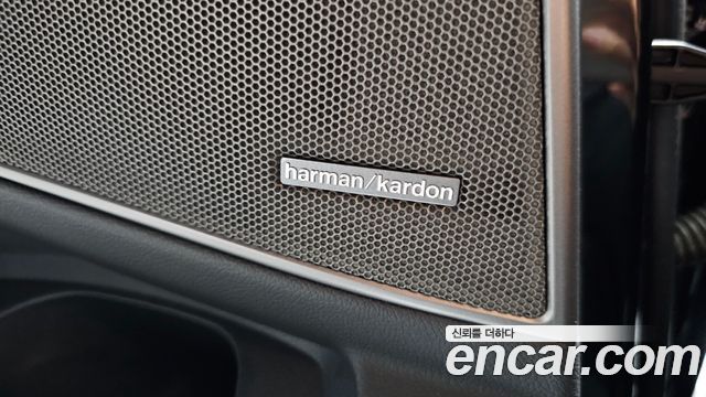 BMW M3 2025 — photo 31