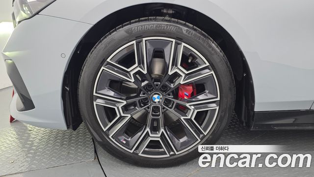 BMW 5-Series 2026 — photo 5