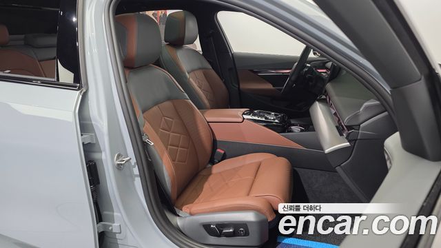 BMW 5-Series 2026 — photo 12