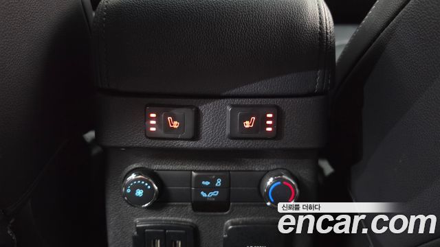 Ford Explorer 2018 — photo 19