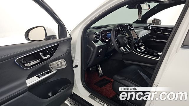Mercedes-Benz GLC-Class 2024 — photo 13