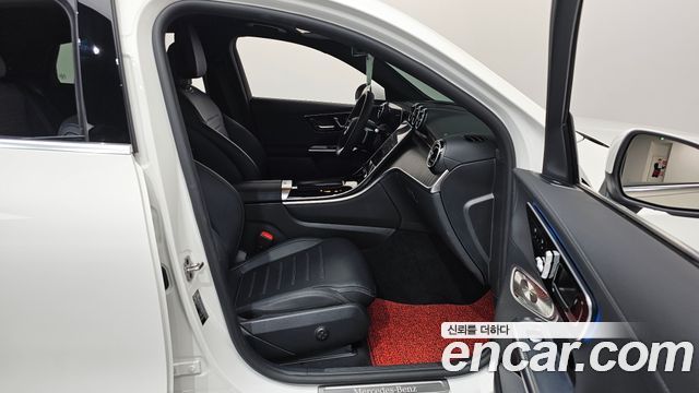 Mercedes-Benz GLC-Class 2024 — photo 16