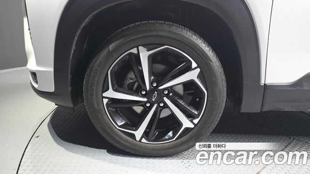 ChevroletGMDaewoo Trailblazer 2022 — photo 5