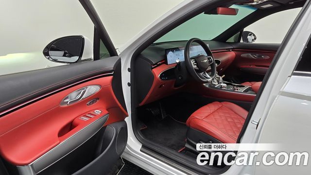 Genesis GV70 2025 — photo 10