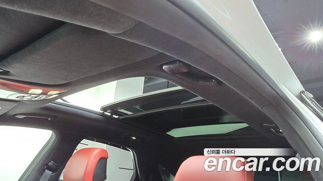 Genesis GV70 2025 — photo 19