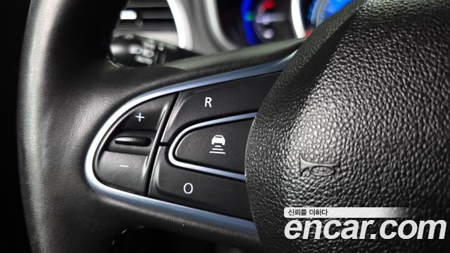 Renault Korea QM6 2023 — photo 17