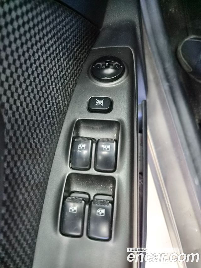 Kia morning 2011 — photo 11