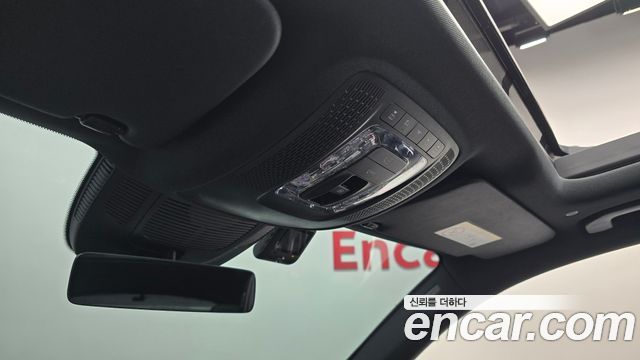 Mercedes-Benz GLE-Class 2023 — photo 32