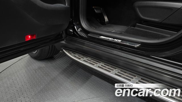 Mercedes-Benz GLE-Class 2023 — photo 33