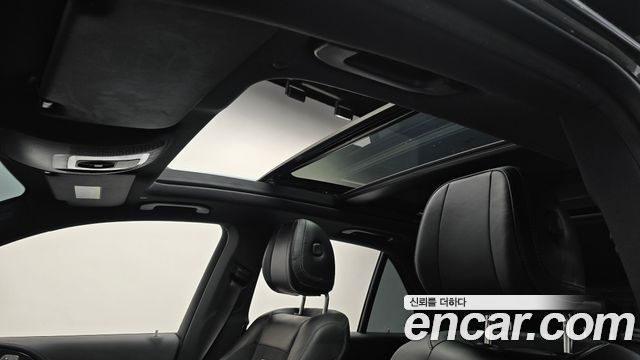 Mercedes-Benz GLE-Class 2023 — photo 35