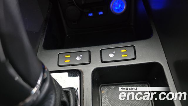 Hyundai Sonata 2013 — photo 17