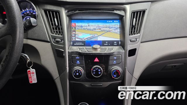Hyundai Sonata 2013 — photo 20