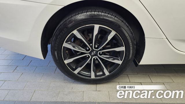 Hyundai i40 2016 — photo 5