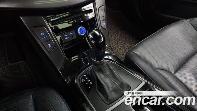 Hyundai i40 2016 — photo 9