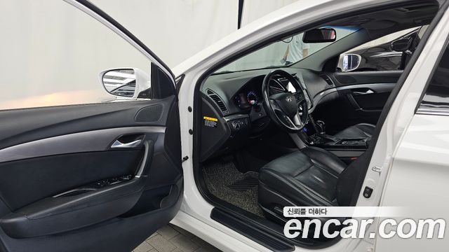 Hyundai i40 2016 — photo 10