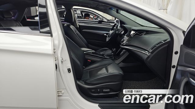 Hyundai i40 2016 — photo 11