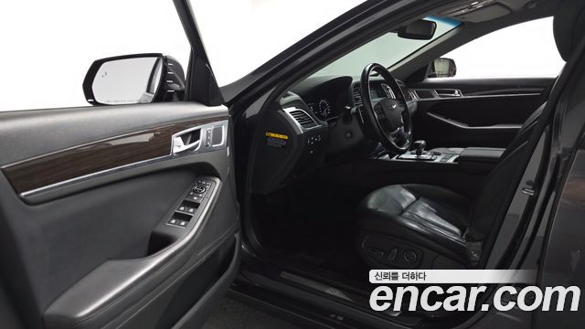 Genesis G80 2019 — photo 13