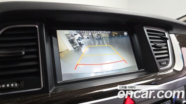 Genesis G80 2019 — photo 20