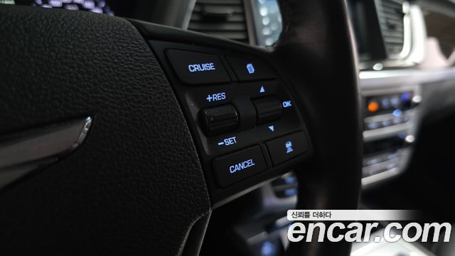 Genesis G80 2019 — photo 21