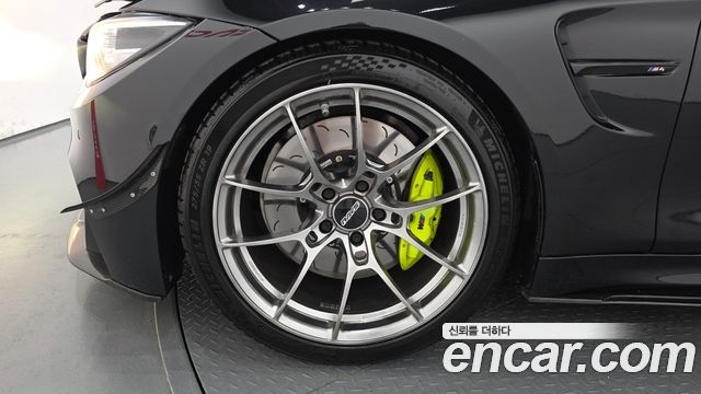 BMW M4 2018 — photo 5