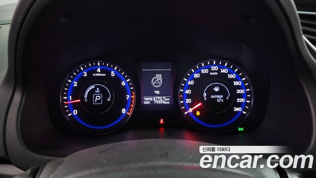 Hyundai i40 2014 — photo 8