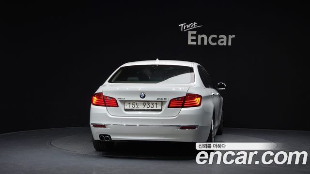 BMW 5-Series 2016 — photo 4
