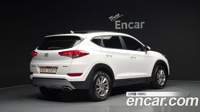 Hyundai Tucson 2017 — photo 2