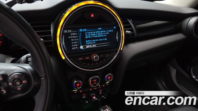 Mini Cooper 2017 — photo 14