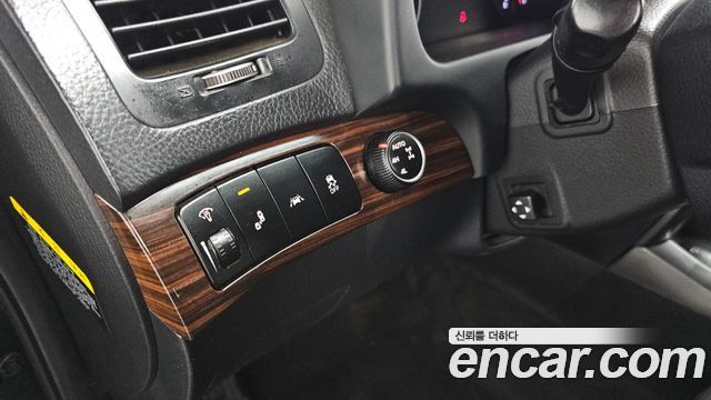 Kia Mohave 2017 — photo 16