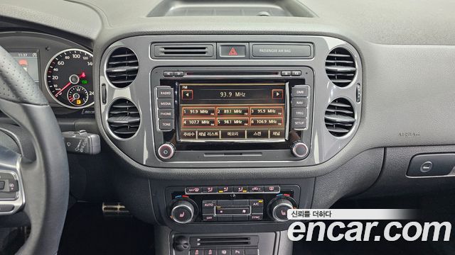 Volkswagen Tiguan 2014 — photo 13