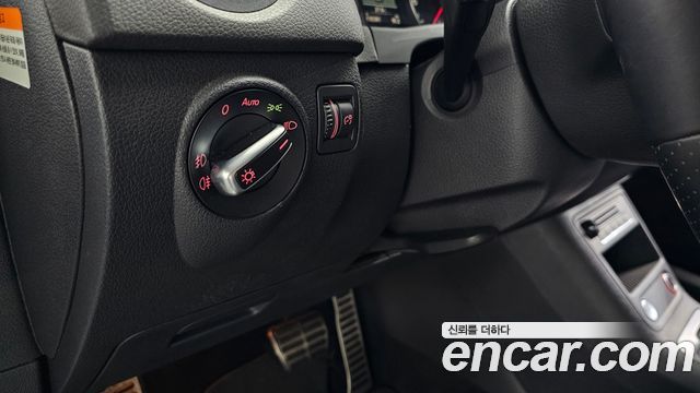 Volkswagen Tiguan 2014 — photo 20