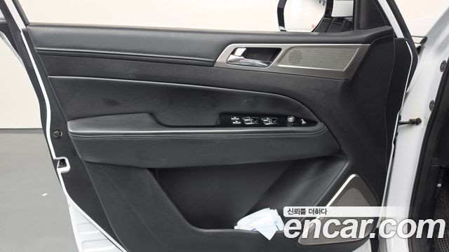 KG Mobility Rexton 2018 — photo 14