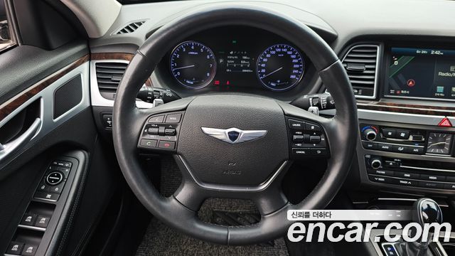Hyundai Genesis 2016 — photo 13