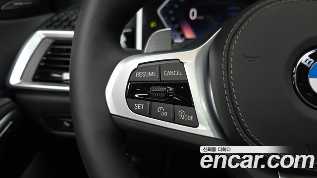 BMW X6 2025 — photo 31