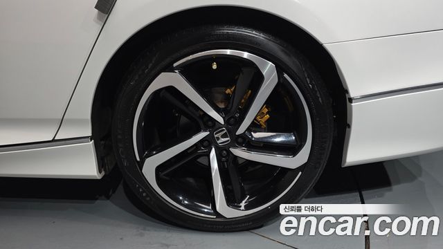 Honda Accord 2018 — photo 7