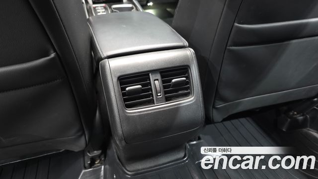 Honda Accord 2018 — photo 32