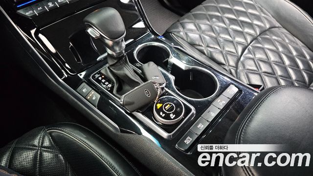 Kia Mohave 2021 — photo 12