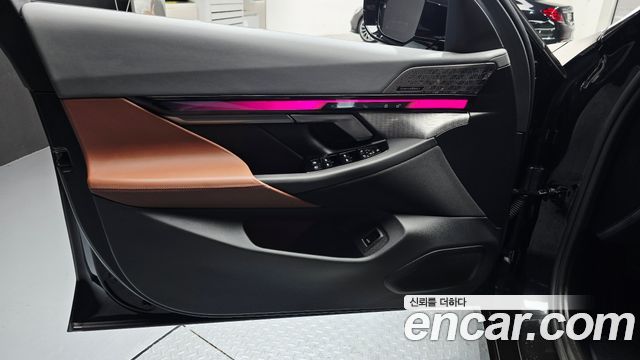BMW 5-Series 2026 — photo 14