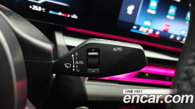 BMW 5-Series 2026 — photo 28