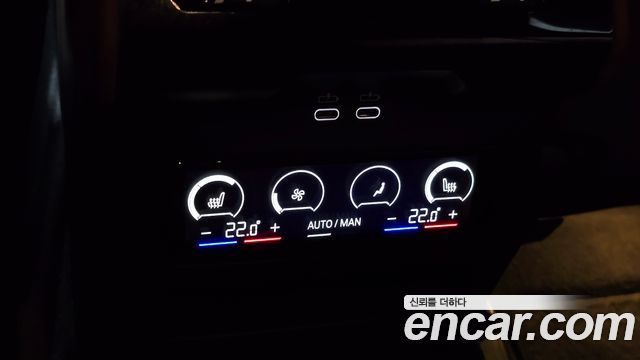 BMW 5-Series 2026 — photo 29
