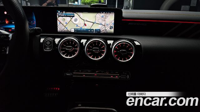Mercedes-Benz CLA-Class 2025 — photo 20