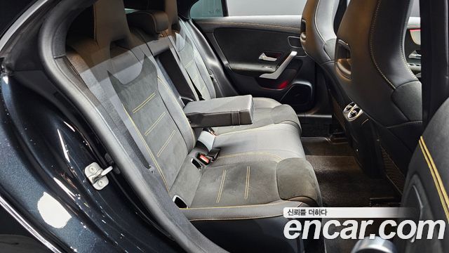 Mercedes-Benz CLA-Class 2025 — photo 16
