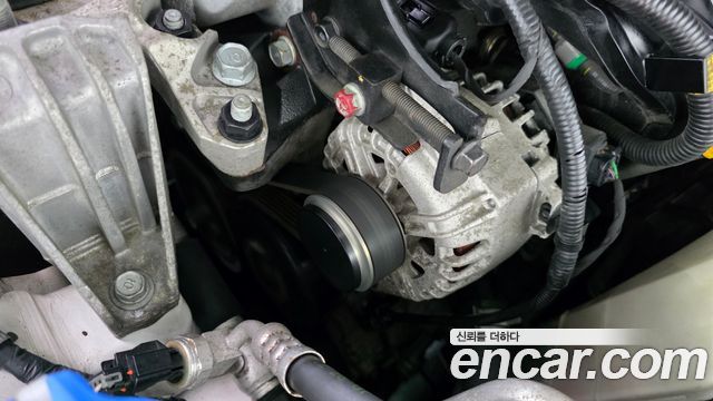 Hyundai AVANTE 2018 — photo 30