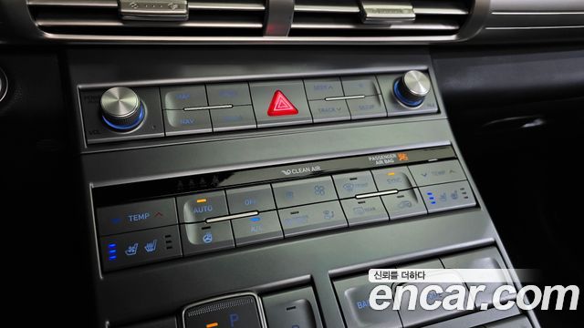 Hyundai Nexo 2022 — photo 31